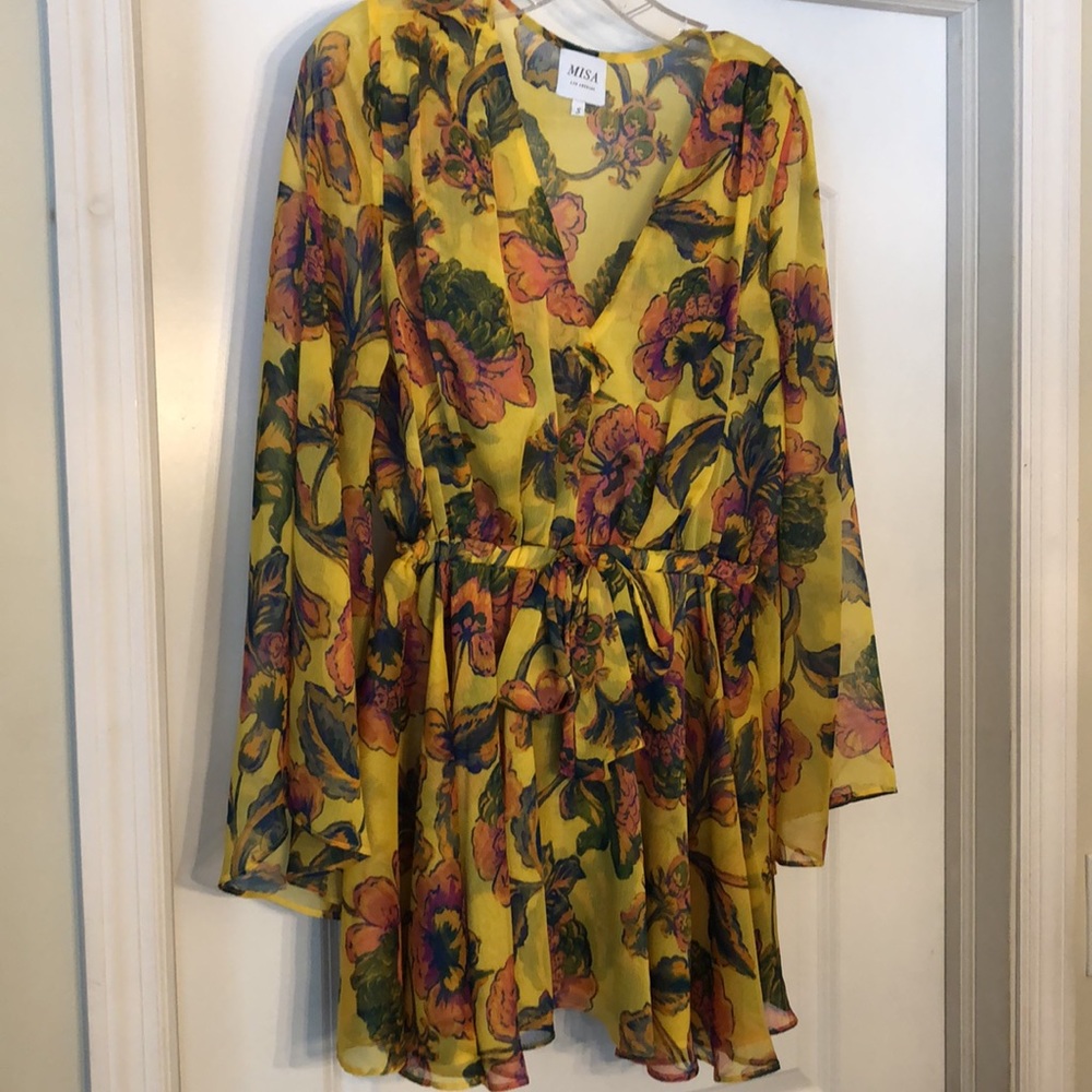 Misa Los Angeles Top